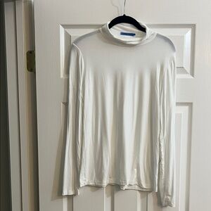 J. McLaughlin Nadia White/Cream Turtleneck Top